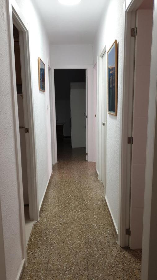 Apartment For 6 People. Valencia Exteriör bild